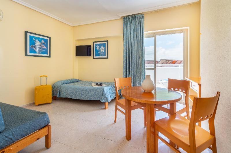 Hotel Apartamentos Vibra Lux Mar Ibiza stad Rum bild