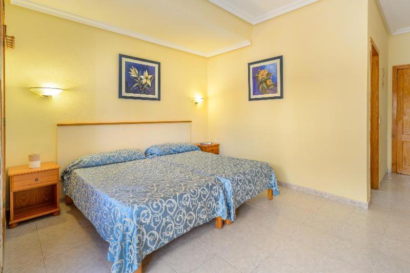 Hotel Apartamentos Vibra Lux Mar Ibiza stad Rum bild