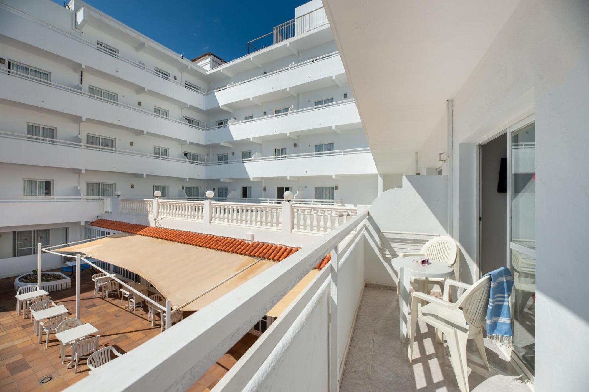 Hotel Apartamentos Vibra Lux Mar Ibiza stad Exteriör bild