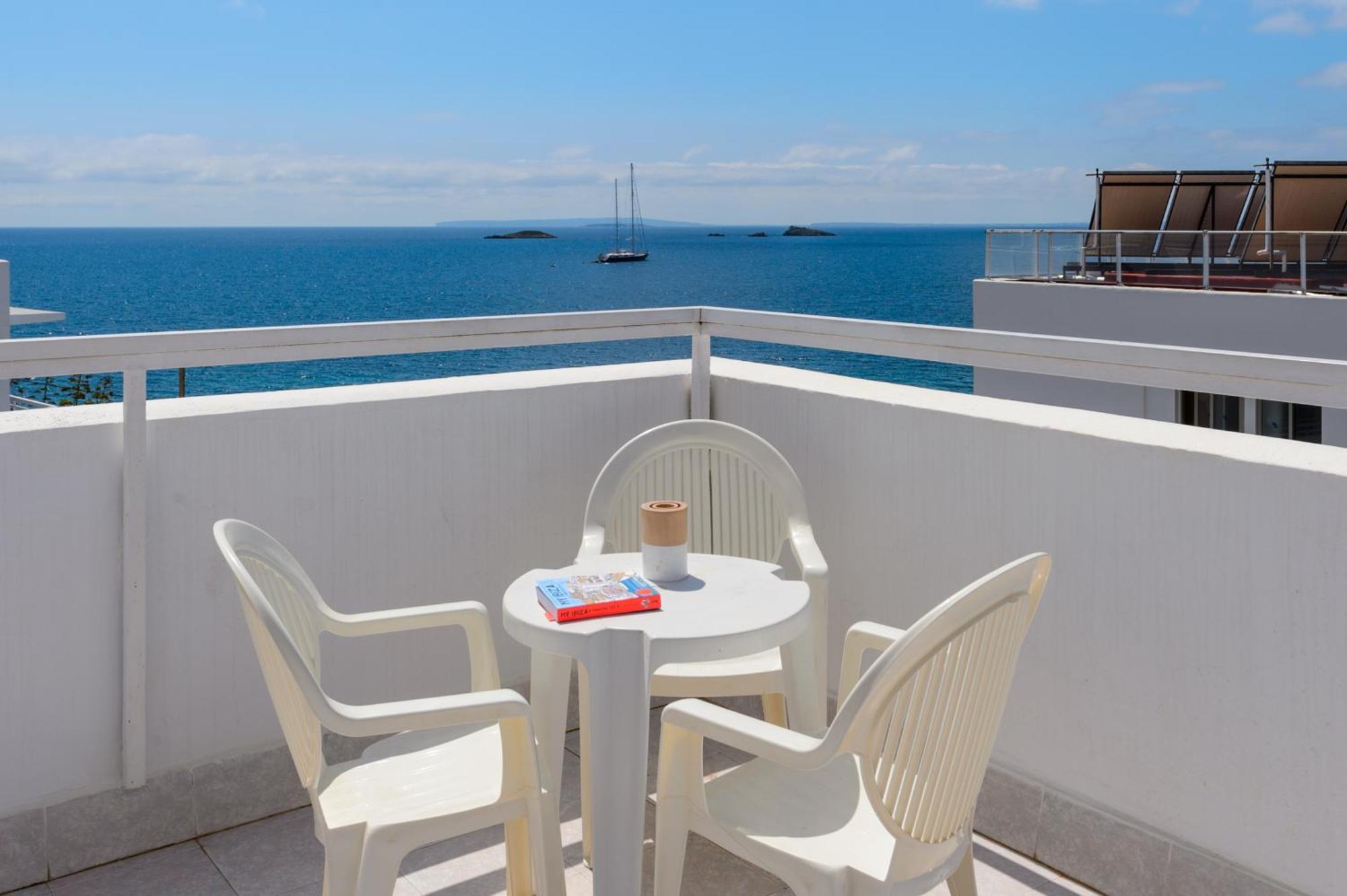 Hotel Apartamentos Vibra Lux Mar Ibiza stad Exteriör bild